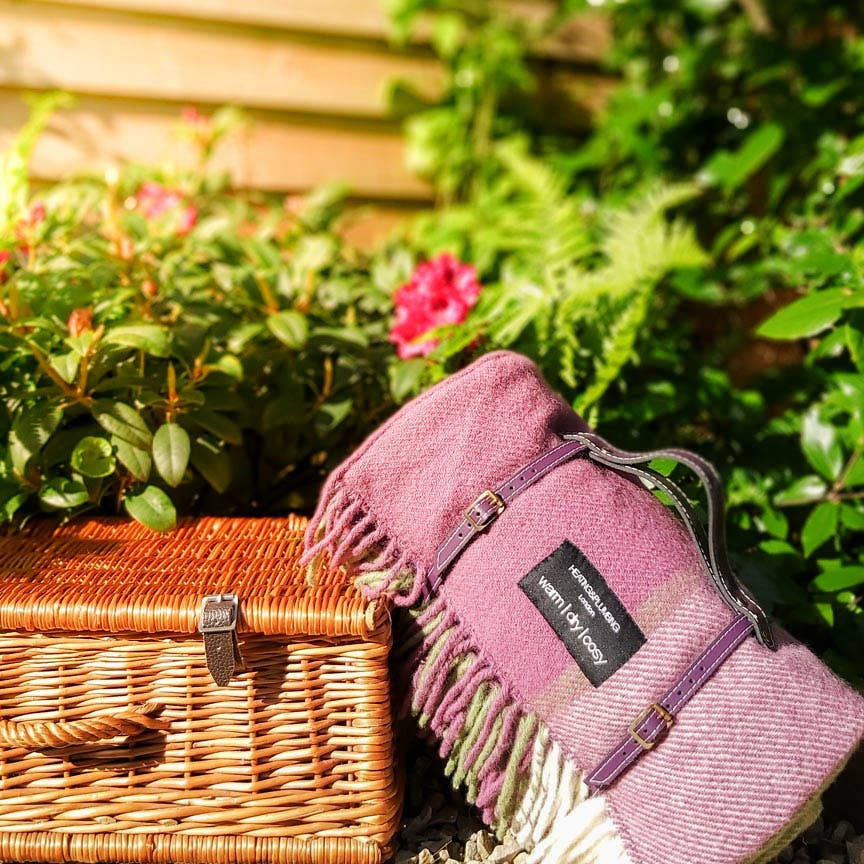 Pure new wool picnic blanket -  Pink Checks