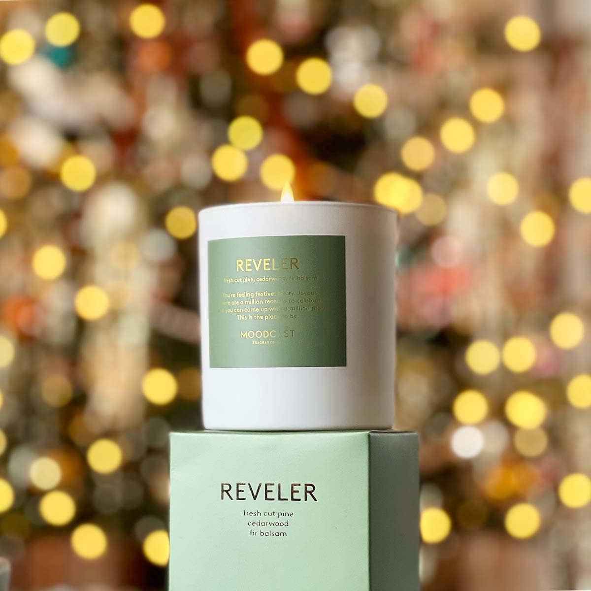 Reveler - White/Gold 8oz Coconut Wax Candle