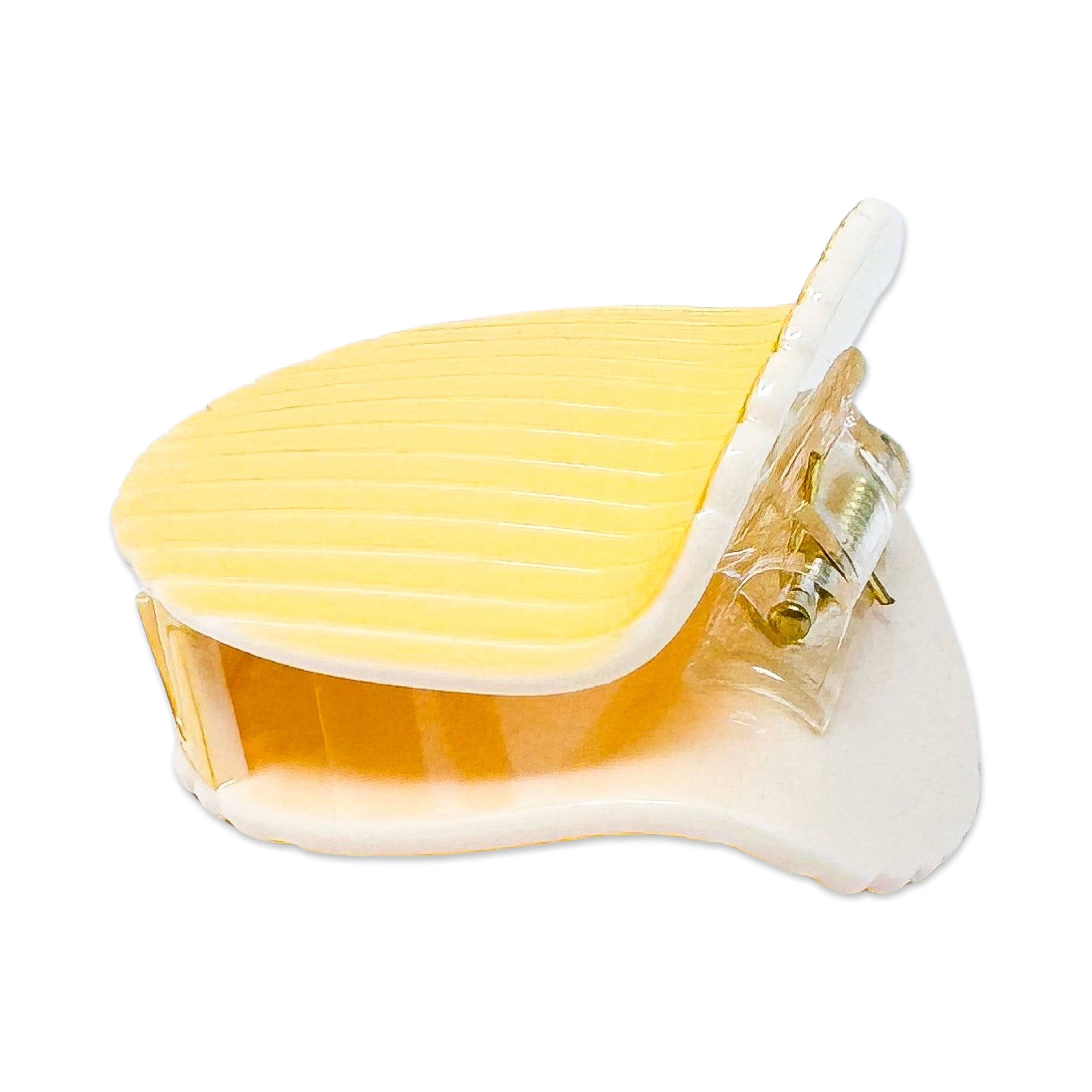 Ruffle Chip Hair Claw
